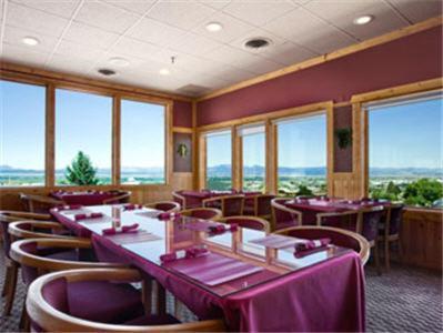 Howard Johnson By Wyndham Helena Restaurant photo